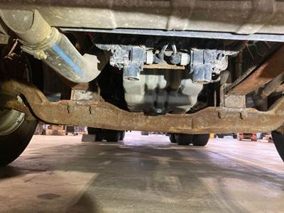 Eaton E-1202I Front Axle Assembly for a Freightliner Columbia 120