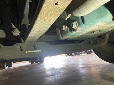 Eaton E-1202I Front Axle Assembly for a Volvo VNL