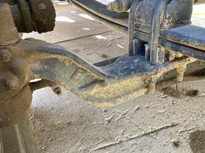 Eaton E-1202I Front Axle Assembly for a Kenworth T680