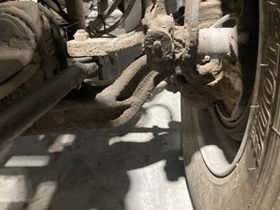 Eaton E-1202I Front Axle Assembly for a Kenworth T800