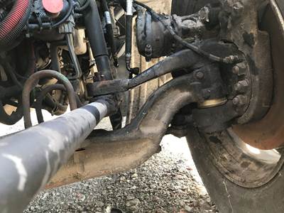 Eaton E-1202I Front Axle Assembly for a Kenworth T700