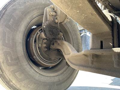 Eaton E-1202I Front Axle Assembly for a Kenworth T600