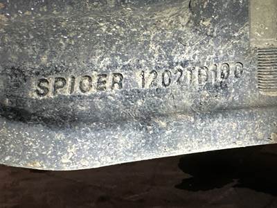 Eaton E-1202I Front Axle Assembly for a Kenworth T680