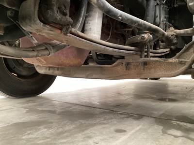 Eaton E-1202I Front Axle Assembly for a Mack Cxu