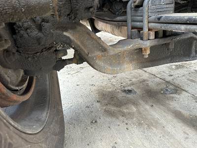 Eaton E-1202I Front Axle Assembly for a Peterbilt 387