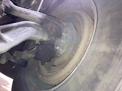 Eaton E-1202W Front Axle Assembly for a Peterbilt 579
