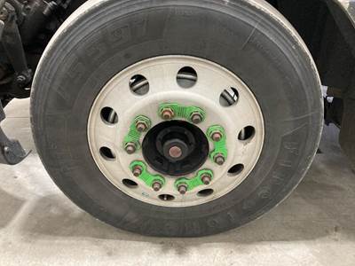 Eaton E-1202W Front Axle Assembly for a International Prostar