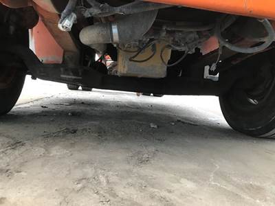 Eaton E-1202W Front Axle Assembly for a International 9400