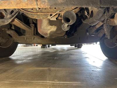 Eaton E-1202W Front Axle Assembly for a International Prostar