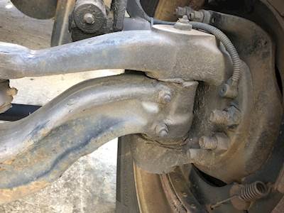 Eaton E-1322I Front Axle Assembly for a Kenworth T680