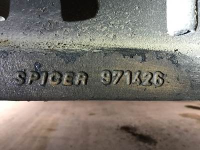 Eaton E-1322I Front Axle Assembly for a Kenworth T680