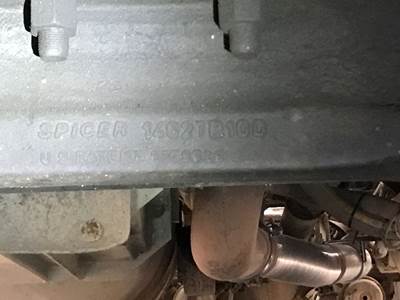 Eaton E-1322W Front Axle Assembly for a Peterbilt 386