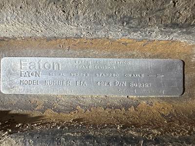 Eaton EFA12F4 Front Axle Assembly for a Freightliner FLD120