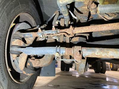 Ford Front Axle Assembly for a Ford F550 Super Duty
