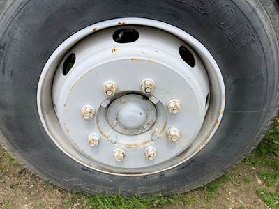 Ford Front Axle Assembly for a Ford Truck