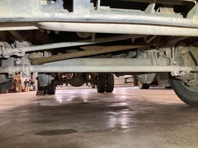 Ford Front Axle Assembly for a Ford F550SD Pickup