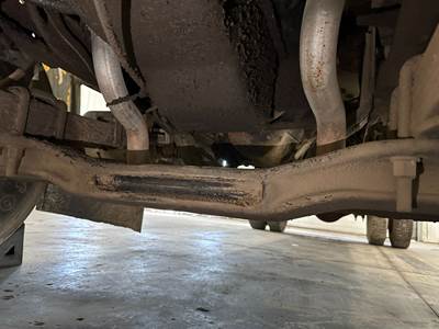 Ford Front Axle Assembly for a Ford F700