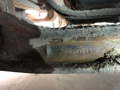 GMC Front Axle Assembly for a Chevrolet T7500