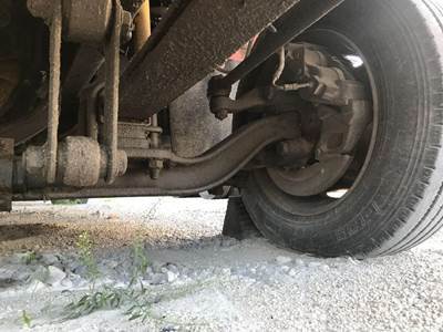 GMC Front Axle Assembly for a GMC C6500