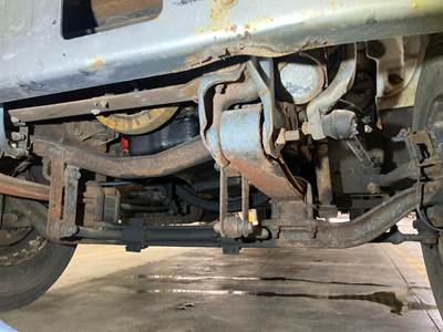 GMC Front Axle Assembly for a GMC C6500