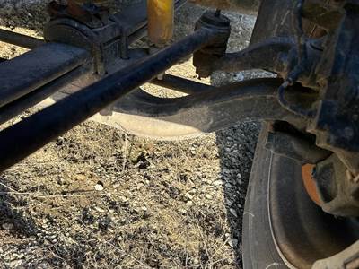 GMC Front Axle Assembly for a GMC C7500