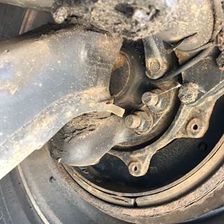 Hendrickson 00119630 Front Axle Assembly for a Freightliner Cascadia