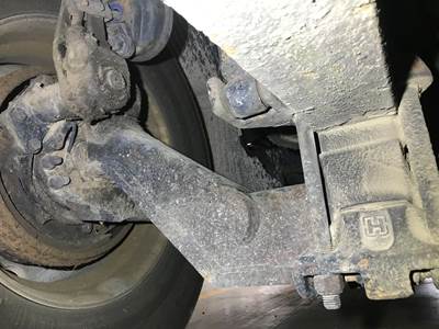 Hendrickson AIRTEK Front Axle Assembly for a Volvo VNL