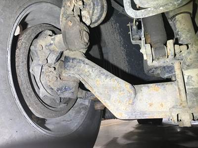 Hendrickson AIRTEK Front Axle Assembly for a Volvo VNL