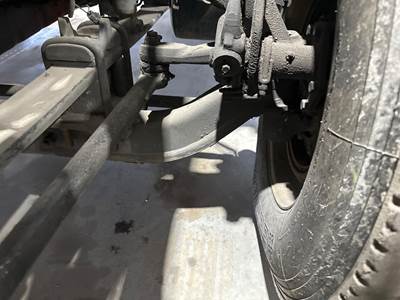 Hendrickson SOFTEK Front Axle Assembly for a International LT