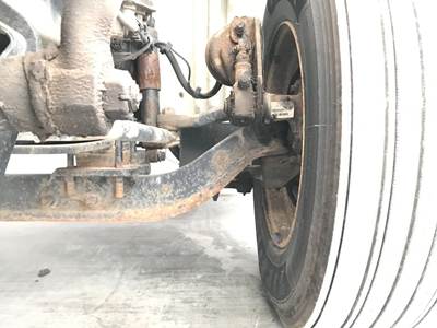 Hendrickson STK120 Front Axle Assembly for a International Transtar (8600)