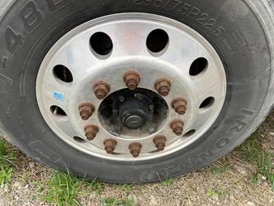 Hendrickson STK120 Front Axle Assembly for a International Prostar