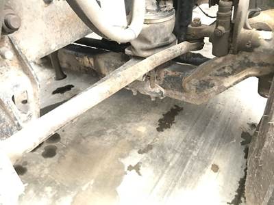 Hendrickson STK120 Front Axle Assembly for a Freightliner Columbia 112