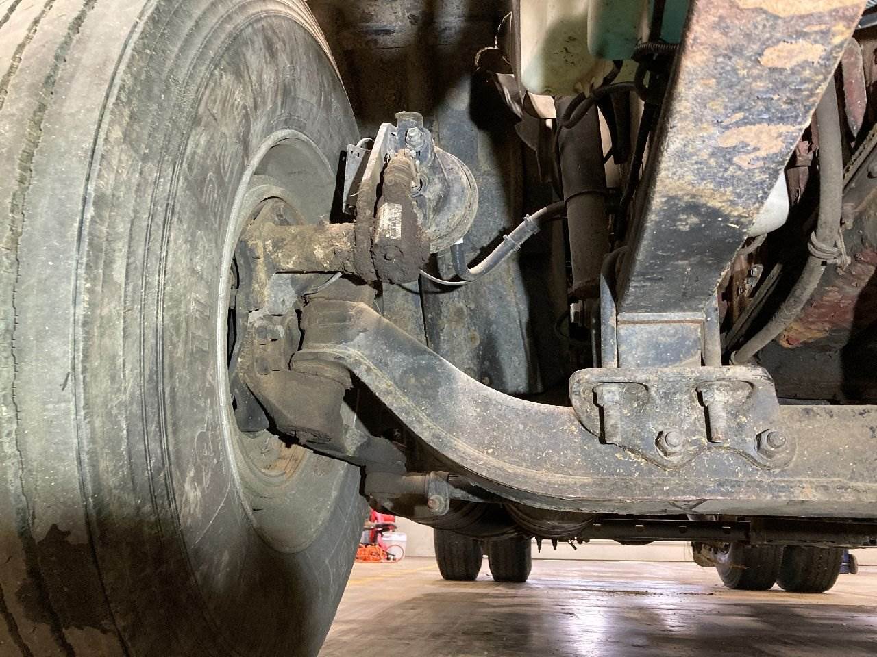 2014 Hendrickson STK123 Front Axle Assembly for a International Prostar
