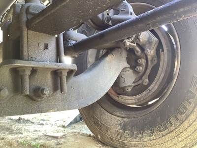 Hendrickson STK123 Front Axle Assembly for a International LT
