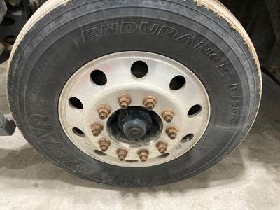 Hendrickson STK123 Front Axle Assembly for a International Prostar