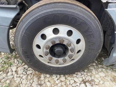 Hendrickson STK123 Front Axle Assembly for a International Prostar