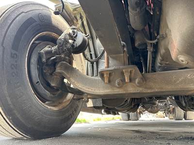 Hendrickson STK123 Front Axle Assembly for a International LT