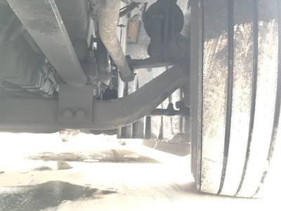 Hendrickson STK125 Front Axle Assembly for a Freightliner Cascadia