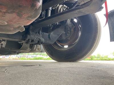 Hendrickson STK132 Front Axle Assembly for a Volvo VNL