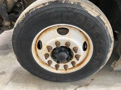 Hendrickson STK132 Front Axle Assembly for a International Prostar