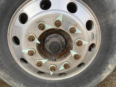 International Front Axle Assembly for a International 8600