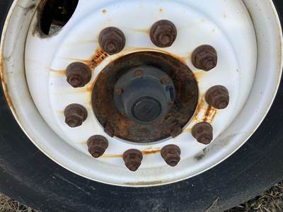 International Front Axle Assembly for a International 4400