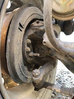 International Front Axle Assembly for a International 4300 Transtar