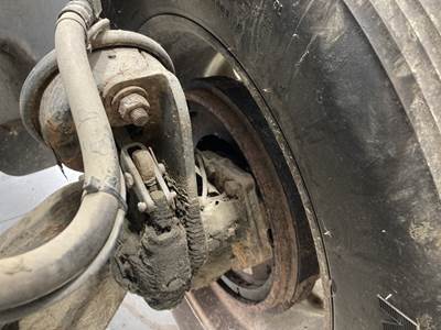 International Front Axle Assembly for a International 9400