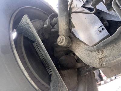 Isuzu ALL Front Axle Assembly for a Isuzu NRR