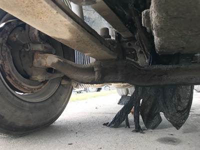 Mack FAW12 Front Axle Assembly for a Volvo VNL