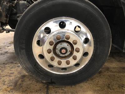 Mack FAW12 Front Axle Assembly for a Mack CH