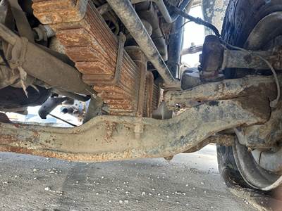 Mack FXL18 Front Axle Assembly for a Mack Leu