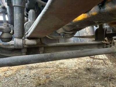 Meritor CFG-5000 Front Axle Assembly for a Freightliner Classic XL