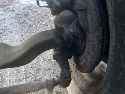 Meritor CFG-5000 Front Axle Assembly for a GMC C7500